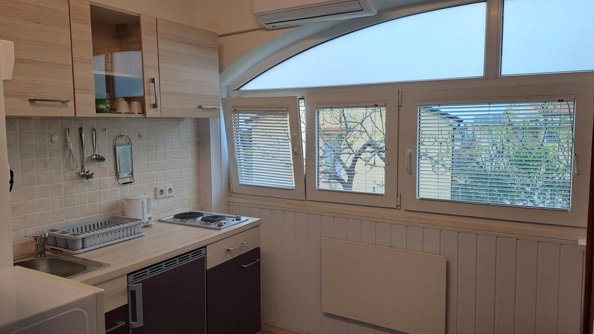 Studio Apartments Maslinik كرك المظهر الخارجي الصورة