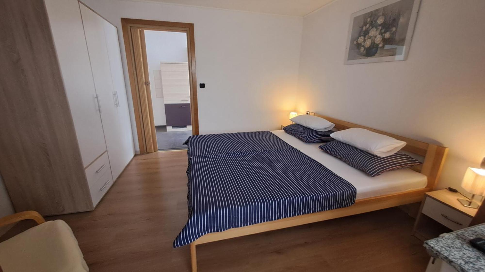 Studio Apartments Maslinik كرك المظهر الخارجي الصورة