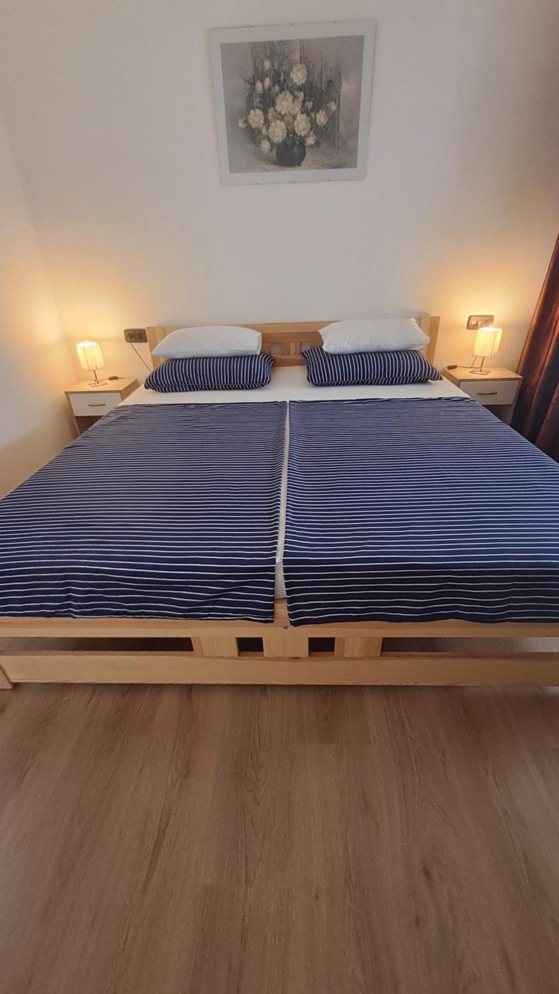 Studio Apartments Maslinik كرك المظهر الخارجي الصورة